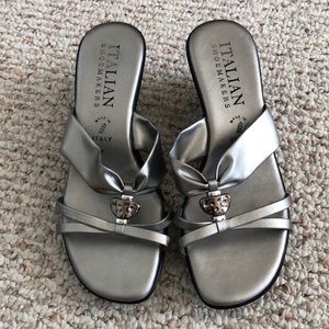 Italian Shoemakers Ladies Silver Wedge Sandel sz 7